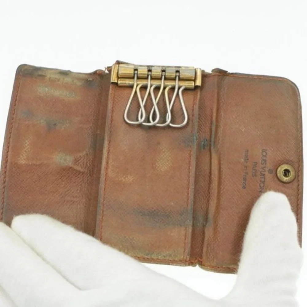 Louis Vuitton Key Holder/Wallet #281💥PRICE DROP💥